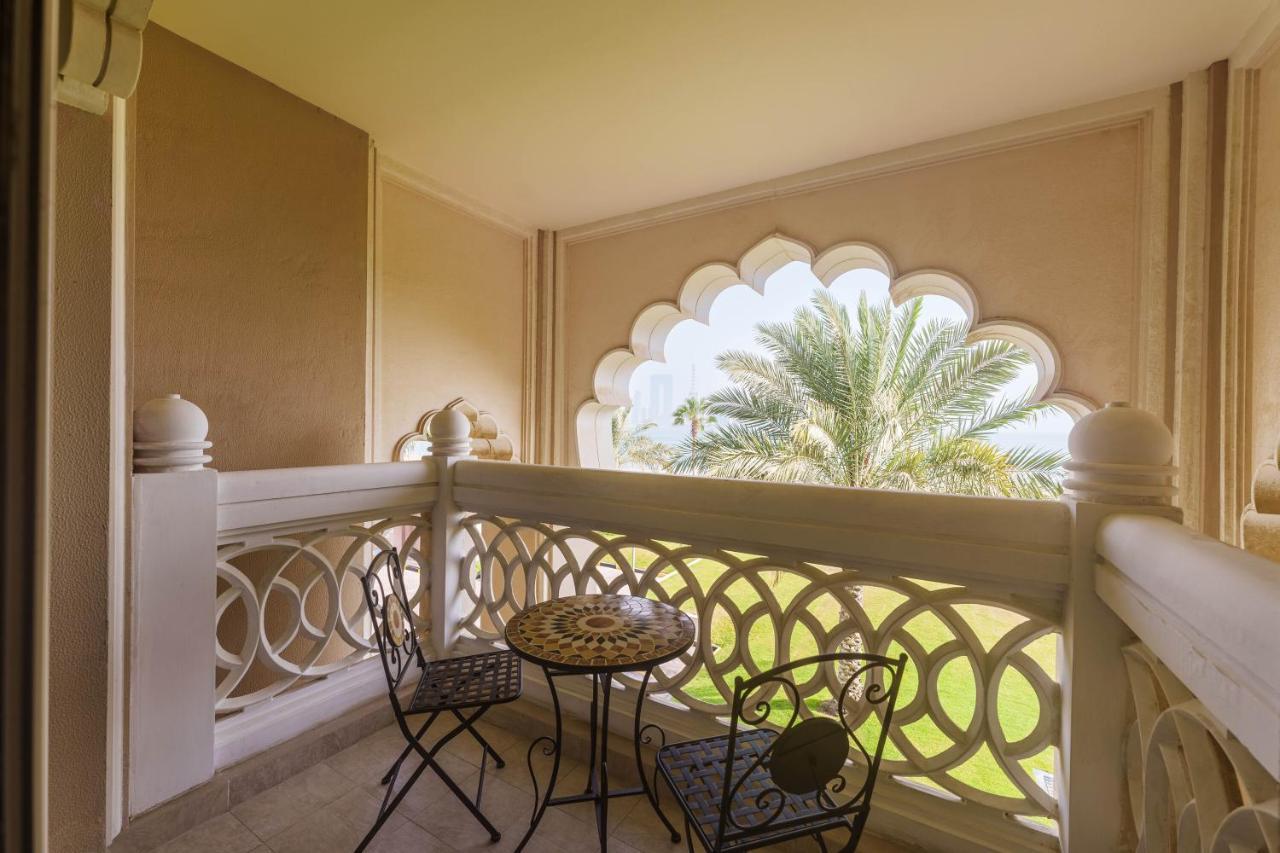 Maison Privee - Charming Apt With Sea View On The Palm Jumeirah Dubái Exterior foto