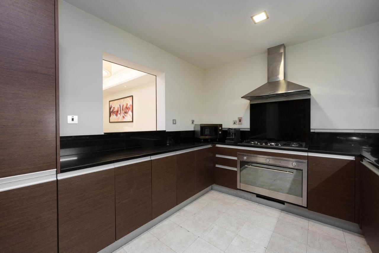 Maison Privee - Charming Apt With Sea View On The Palm Jumeirah Dubái Exterior foto